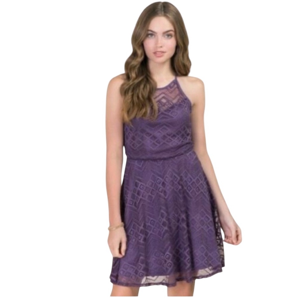 NWT FRANCESCA’S/MIAMI’S PURPLE LACE HALTER MINI DRESS SIZE S